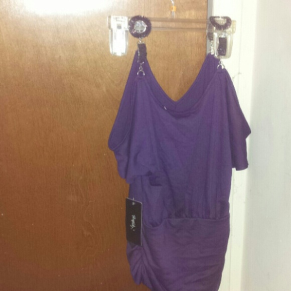 #REDUCED# Purple open sleeves top