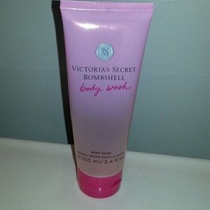 Victoria Secret Bombshell body wash