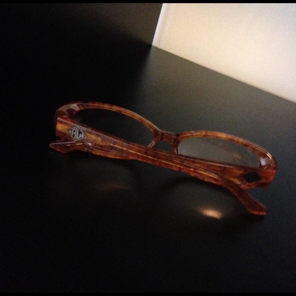 Glasses 👋 - Picture 3 of 4