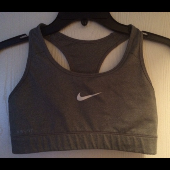 Nike dri-fit sport bra