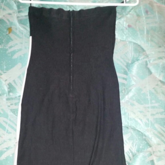 Black and white clubbing dress - Picture 2 of 3