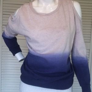 Blue ombre sweatshirt & off white looseknit sweatr