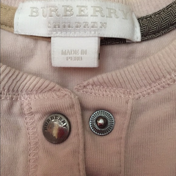 Burberry - Picture 4 of 4