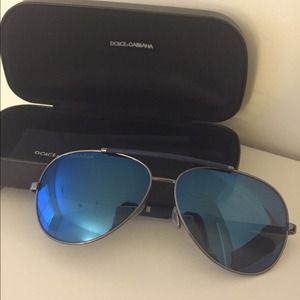 dolce and gabbana mirrored sunglasses