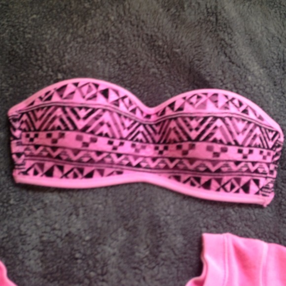 Padded Bandeau, Never been Worn - Picture 1 of 2
