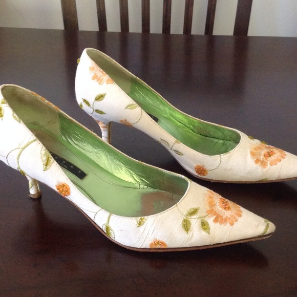 Laundry shoes - Picture 2 of 3