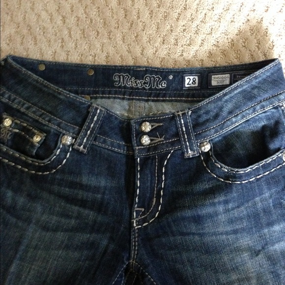 Sold - Picture 2 of 3