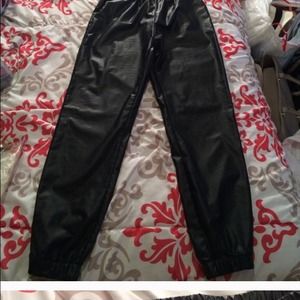 Leather skinny jeans