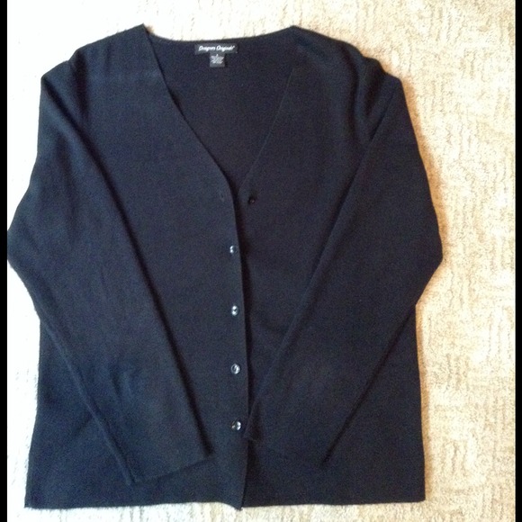 Cardigan sweater, size large