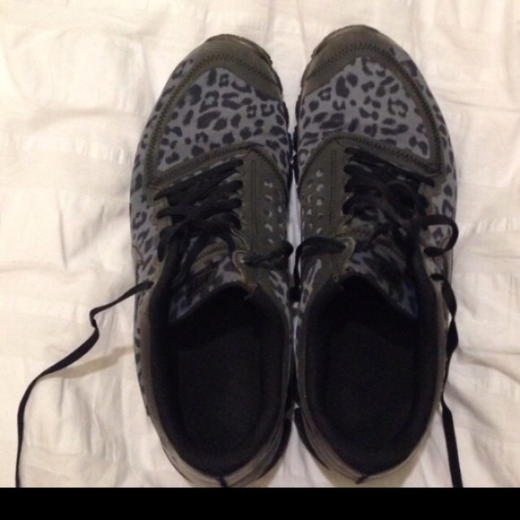 Cheetah Nike Free's