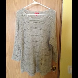 Elle sweater size medium  $15