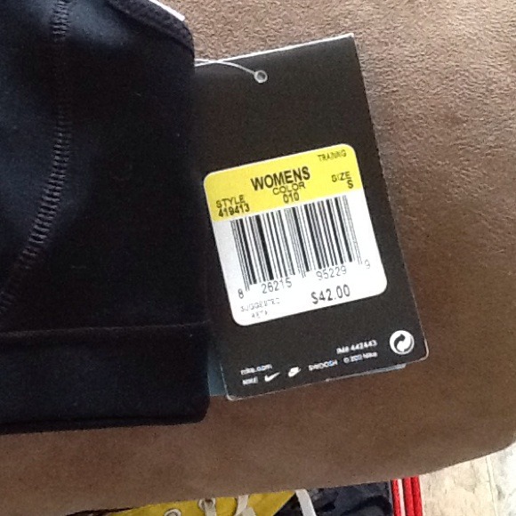 Nike Sports Bra - Picture 2 of 3