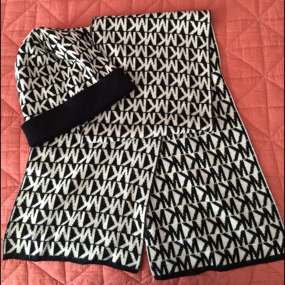 Michael Kors hat and scarf set