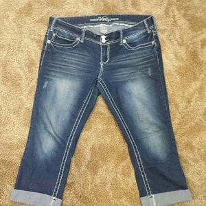 Vanity premium capris