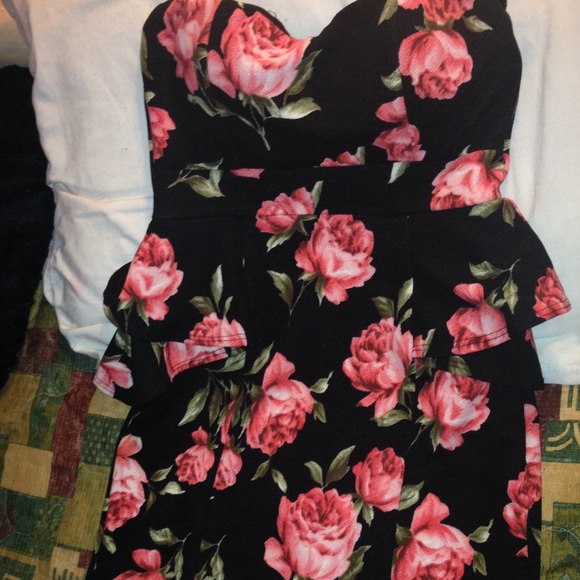 PEPLUM FLOWER PRINT DRESS - Picture 2 of 2