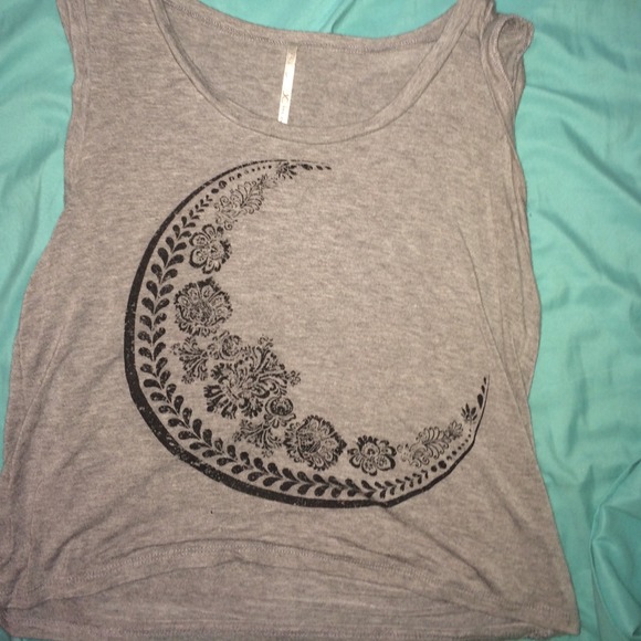 Grey moon tank