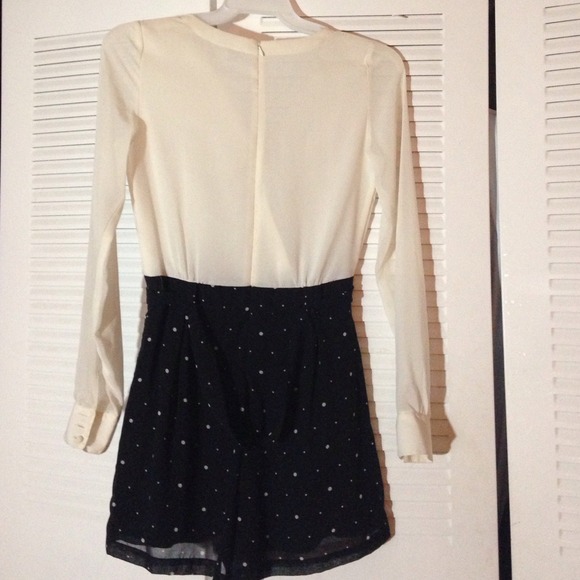 Long sleeve & short jumper 😍 - Picture 2 of 2