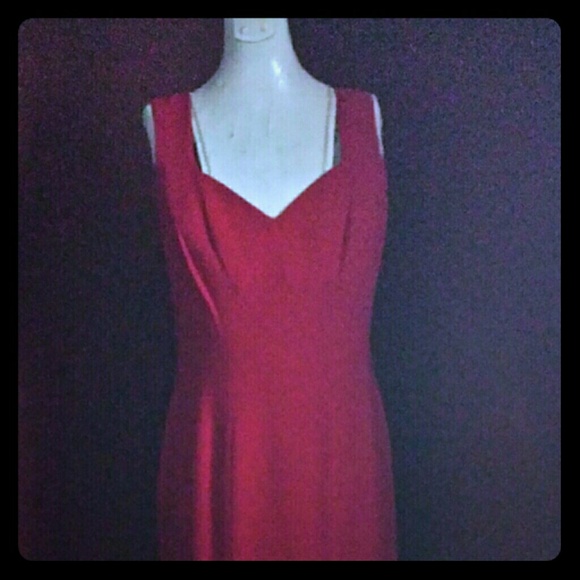 Classy Red Dress by  Liz Claiborne. Flattering cut