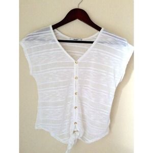 White Knit Short Sleeved Top
