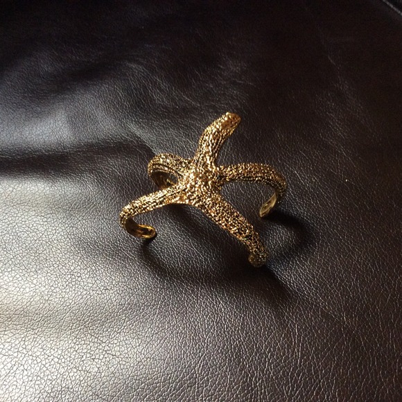 🚫Starfish bracelet SOLD🚫