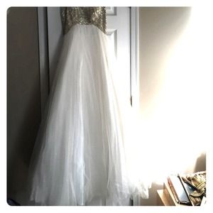 ALYCE PARIS Prom Gown