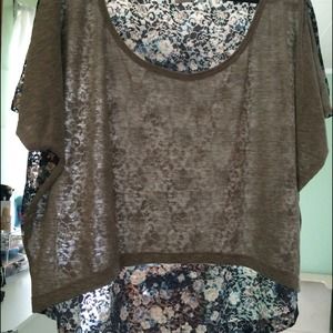 Wet Seal Hi-Low Crop Top