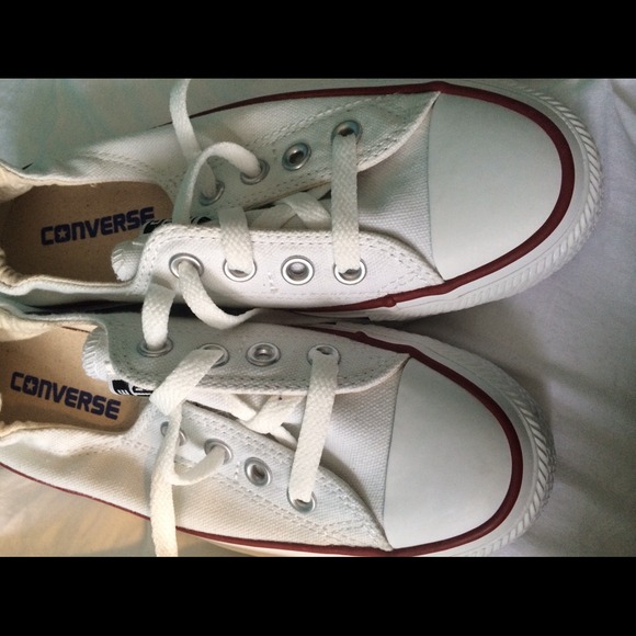 Converse Shoes - Women's Size 8 White Shoreline Converse