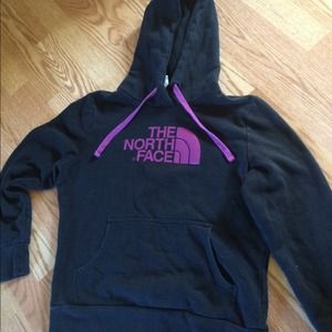 Womans medium north face