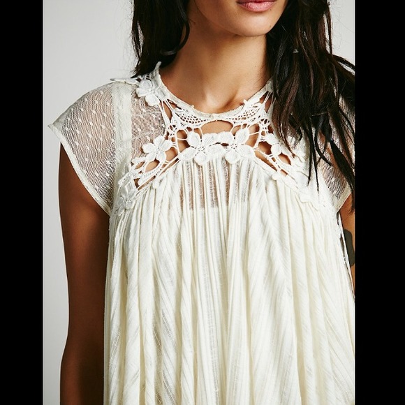 💜bundled Free People Lace top - Picture 4 of 4