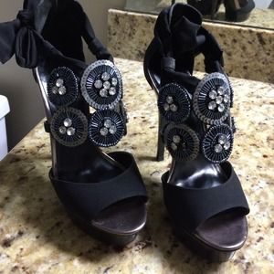 Bakers embellished heel