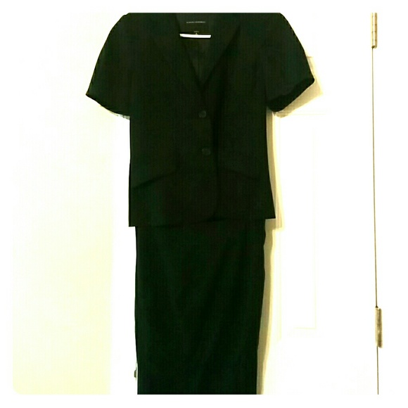 A banana republic women's business suit