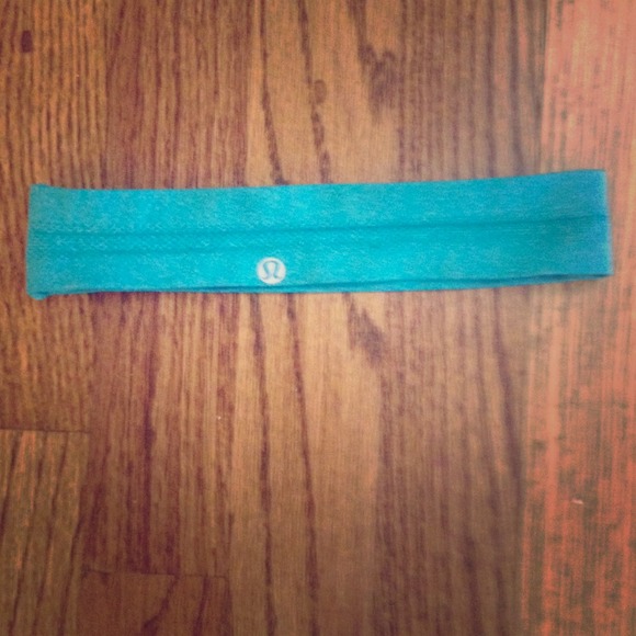 Light blue Lululemon headband