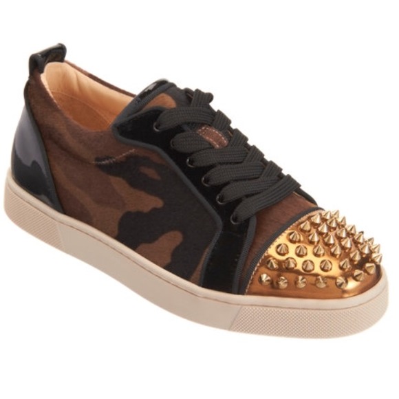 ❗️💥TRADED💥❗️Christian Louboutin Junior Spikes