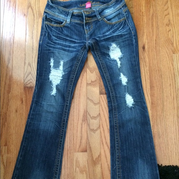Almost famous bootleg/flare