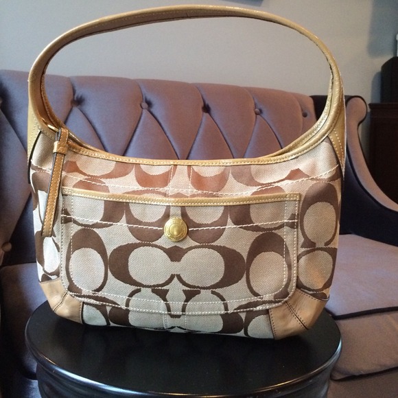 🎉Sale🎉Coach tan hobo bag