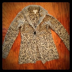 Black & white sweater