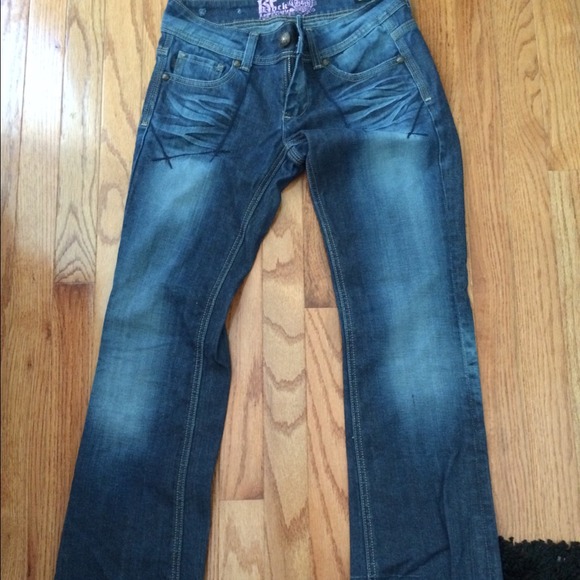 Jeans