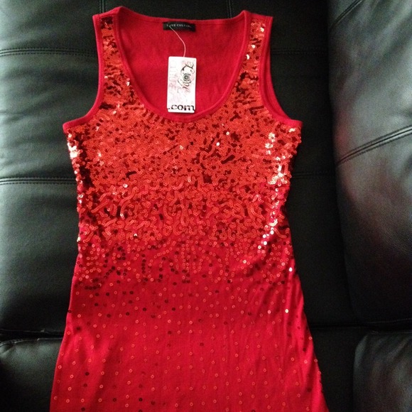 Love culture red sequin tank top with size large