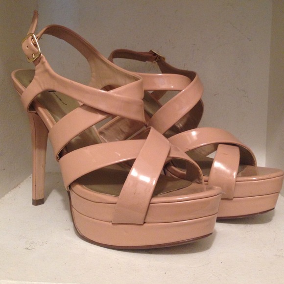 Shi by Journeys Nude Pumps