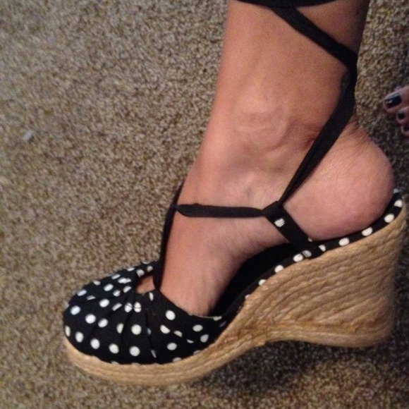 Black with white polkadot shoes