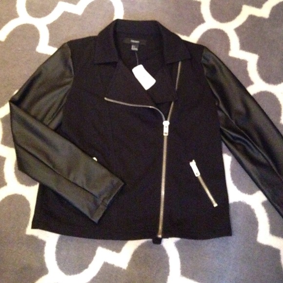 BRAND NEW Black Bomber Jacket