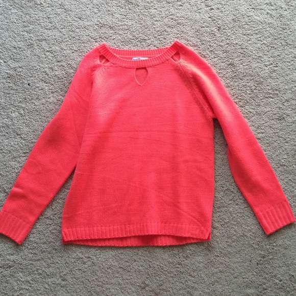 Pink Sweater ✨