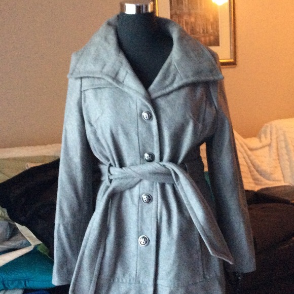 Coat Reserved for laura31275