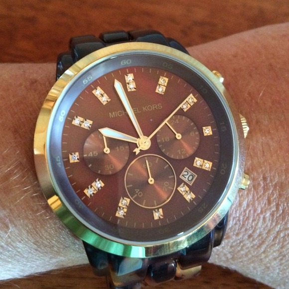 ❌BUNDLED❌ Michael Kors Tortoise Chronograph Watch - Picture 3 of 4