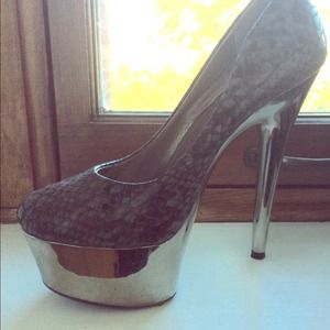 Blue Snake print platform stiletto.