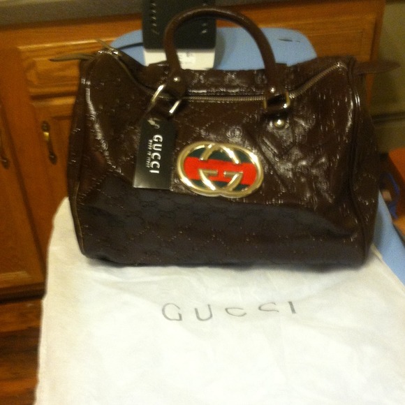 Gucci bag Nwt free Kenneth Cole bag