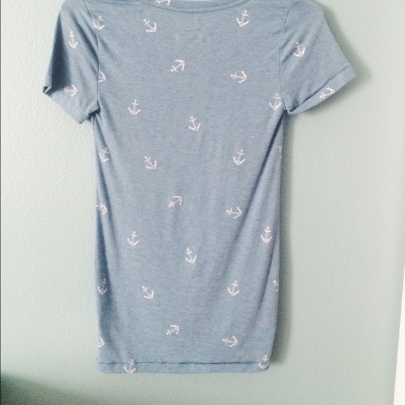Anchor patterned t-shirt! - Picture 2 of 4