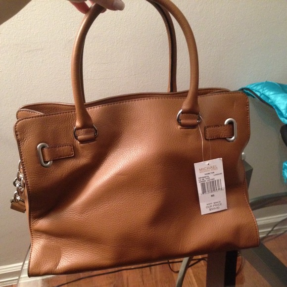 NWT Michael Kors Hamilton Large Tote - Picture 2 of 3