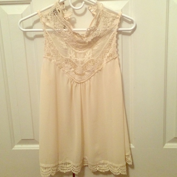 Adorable lace shirt
