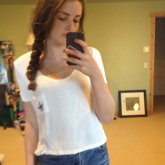 Brandy Melville Tee